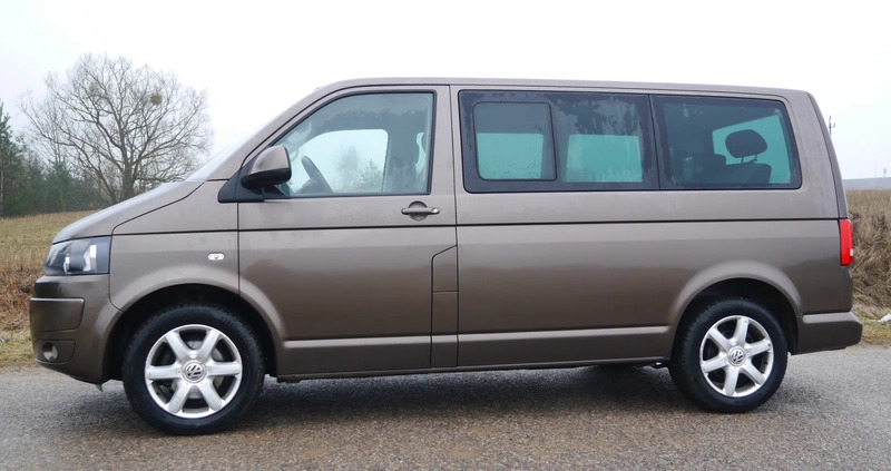 Volkswagen Multivan cena 71900 przebieg: 225000, rok produkcji 2010 z Giżycko małe 92